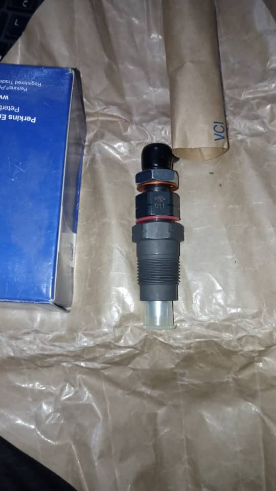 Fuel Injector 131406440 / 131406500 Genuine Perkins